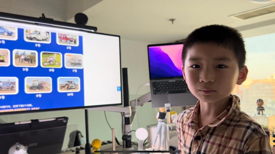 郑子言《变形金刚汽车人与自动驾驶技术》第八次课后挑战:无人驾驶汽车大赛