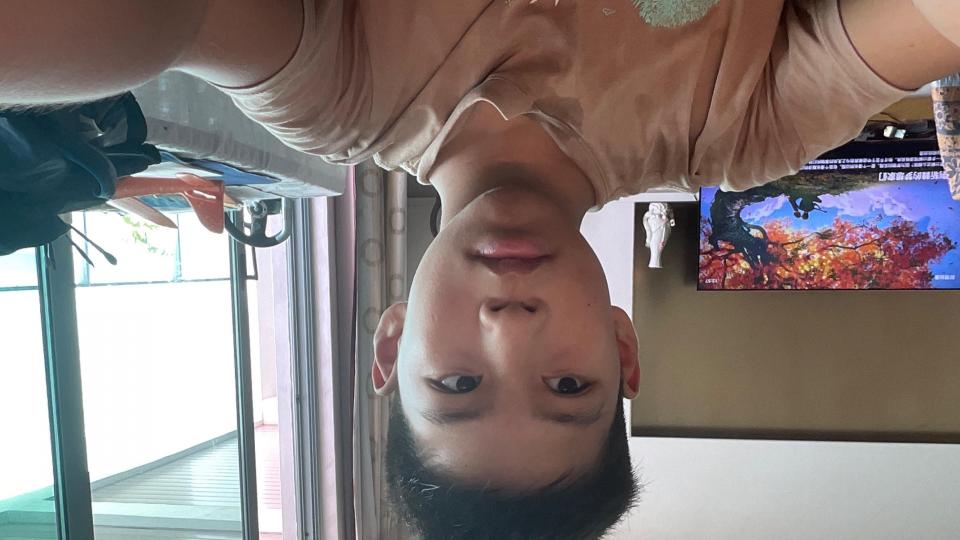 李逸椮