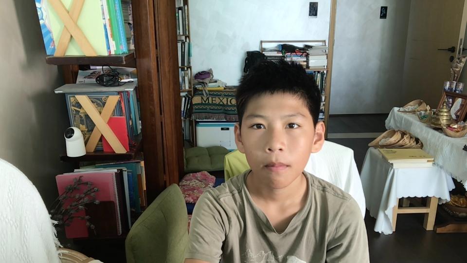 李逸椮
